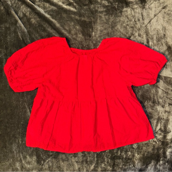 Old Navy Women's Peplum Top - Red Puff Sleeve - Size XL - NWOT - Picture 1 of 3